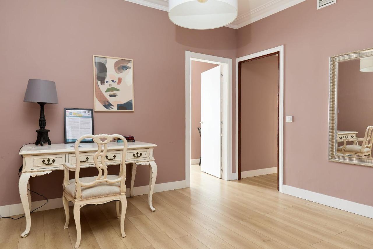 Casa Cosi - Casanova 6 Apartman Barcelona Kültér fotó